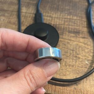 Oura ring gen 3 size 7 silver heritage